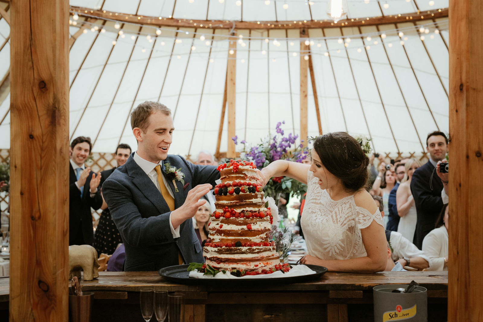 wedding cake in the yurt