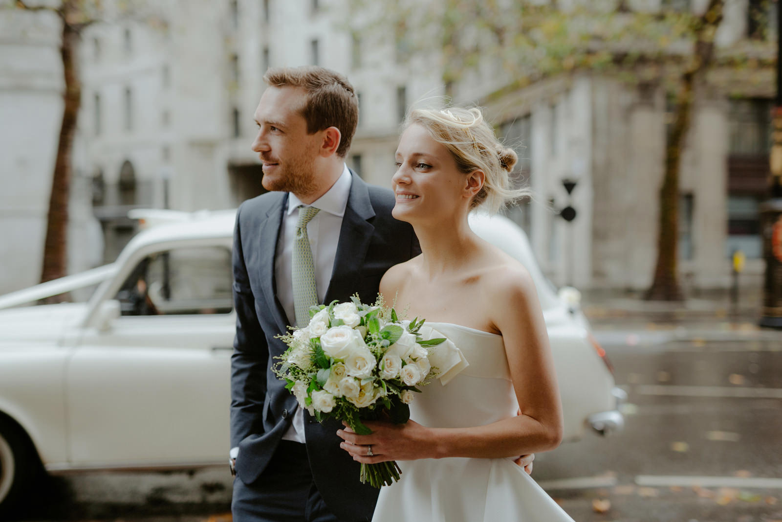 An intimate and elegant city winter wedding in London