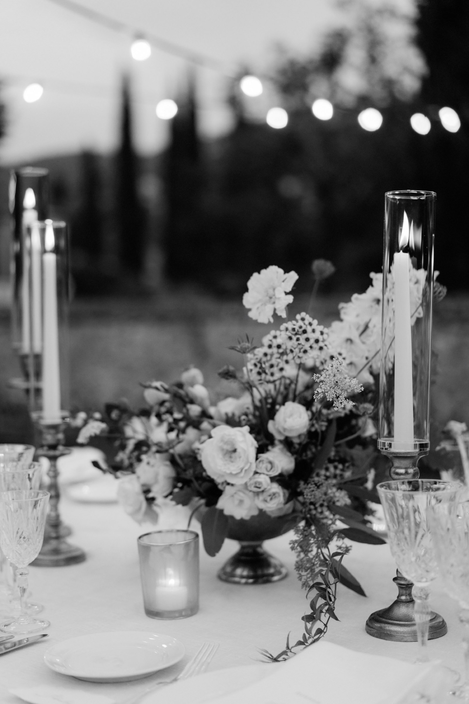table setting wedding in Tuscany 
